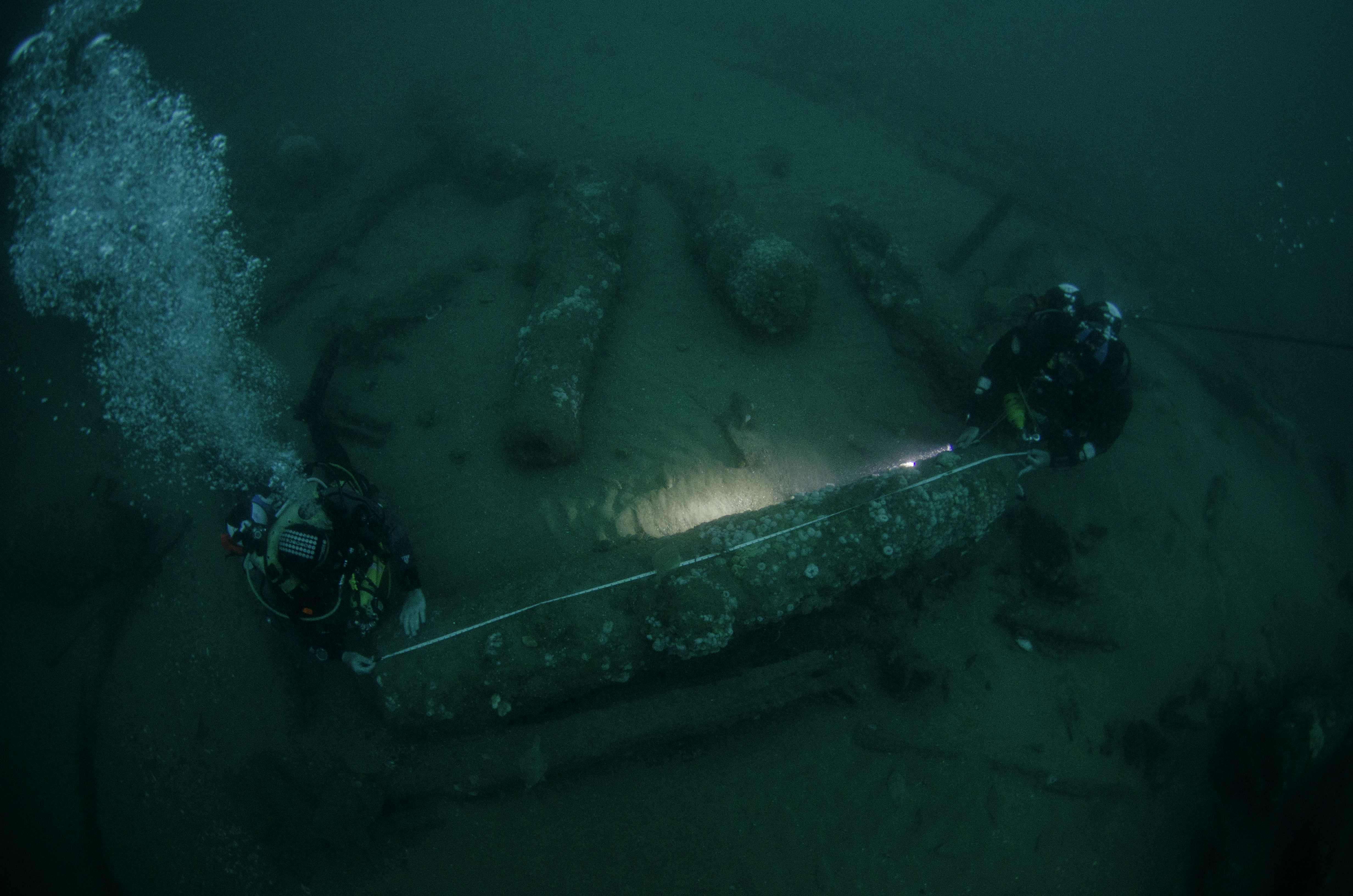 Wreck of The Gloucester found 340 years after it sank