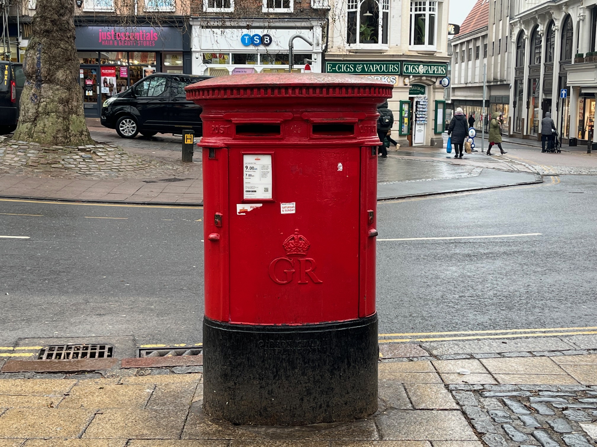 Royal Mail in Norwich is getting ‘worse and worse’, residents claim